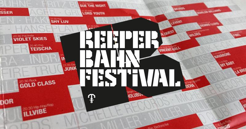 Logo Reeperbahnfestival in front of the time table
